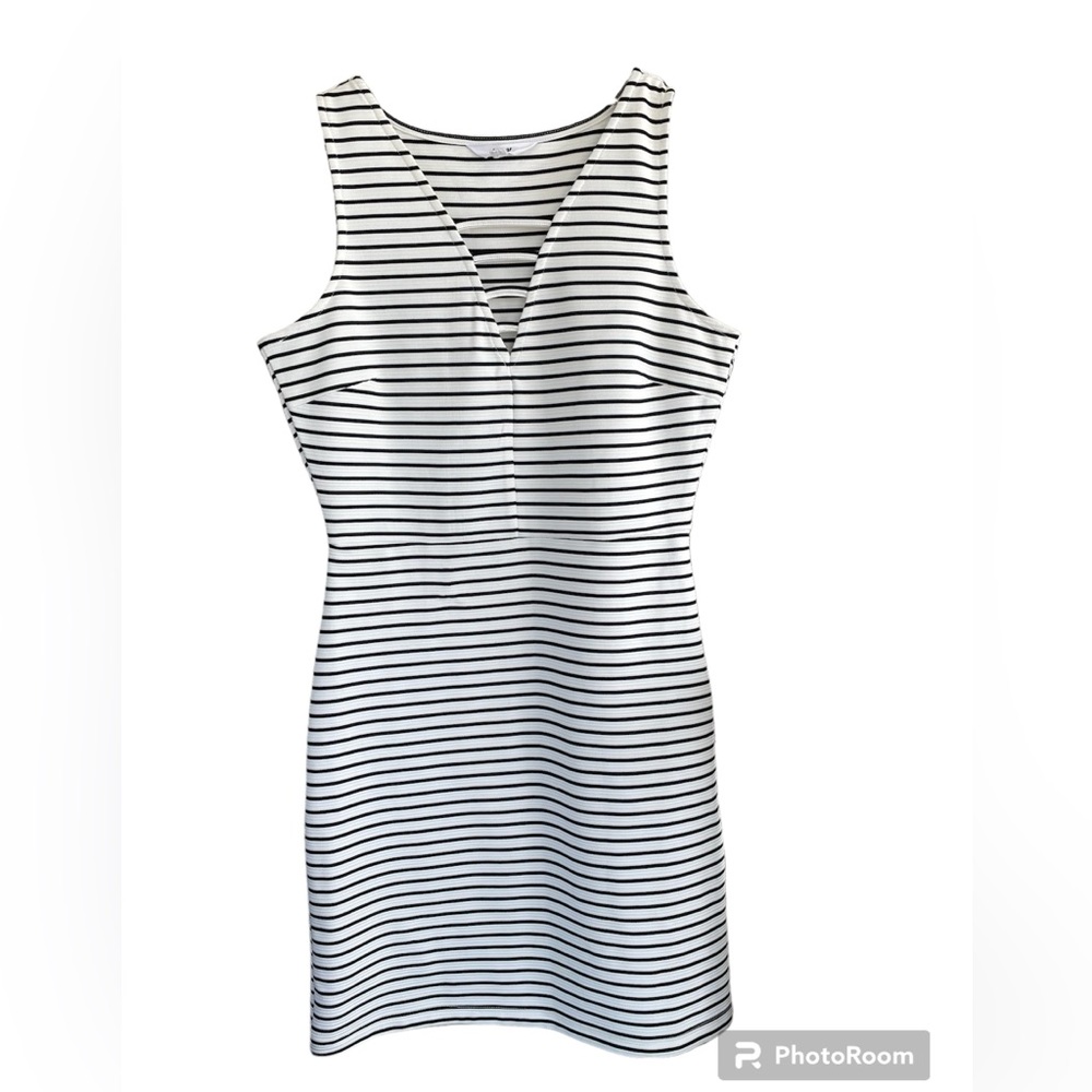 JACK by BBdakota dress, side zipper, black and white, size Medium